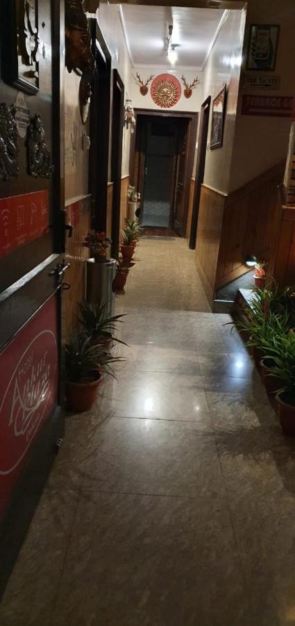 Goroomgo Ankur Lake View Mall Road Nainital - Prime Location With Luxury Room Exterior photo