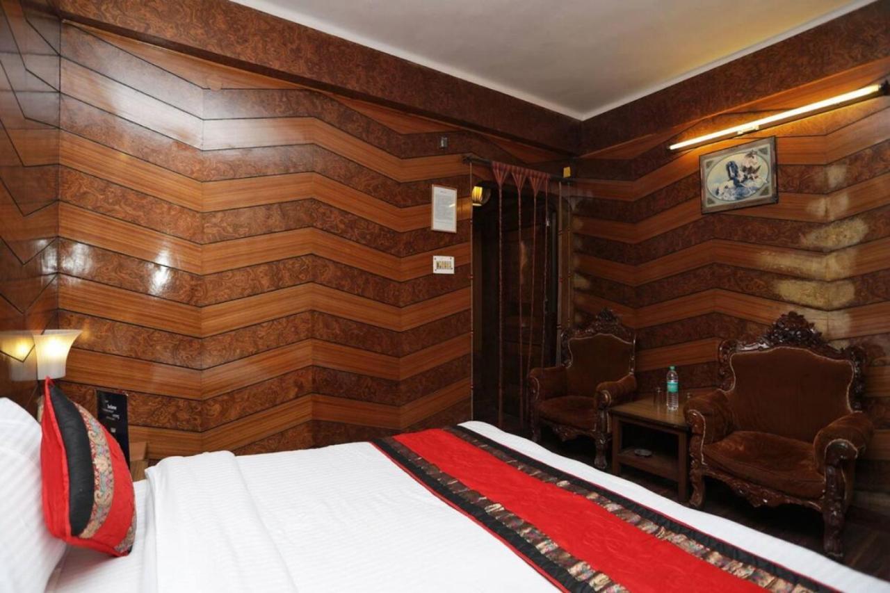 Goroomgo Ankur Lake View Mall Road Nainital - Prime Location With Luxury Room Exterior photo